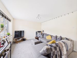 Lounge- click for photo gallery